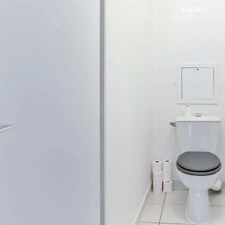 Du Leman - Proches Geneve - Parkings Prives Gratuits 아파트 *